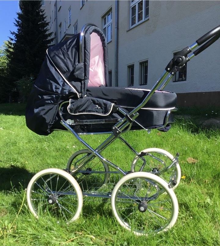 WUNDERSCHÖNER HESBA CONDOR COUPÉ KINDERWAGEN BLAU ROSA TOP!!! in Berlin