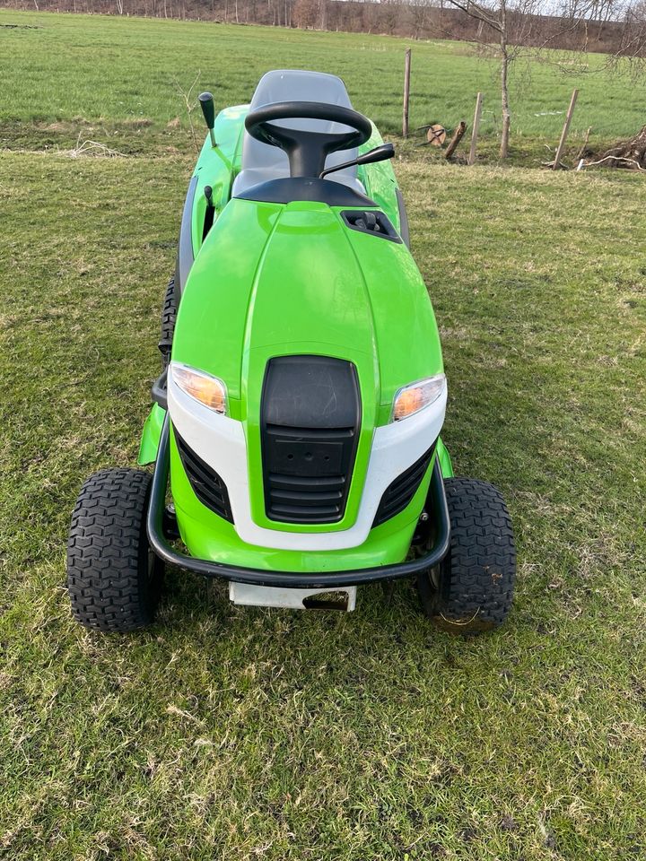 Aufsitzmäher Viking Stihl MT 5097 Z Rasentraktor Rasenmäher in Bremervörde