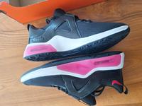 Nike Damenschuhe neu ungetragen Bayern - Bischofsheim Vorschau