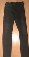 Schlichte schwarze Jeans Hose Gr. 36 von Stradivarius Niedersachsen - Belm Vorschau