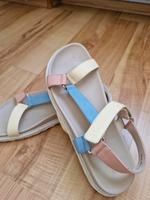 Sandalette Catwalk Gr. 41 neu Pastellfarben Brandenburg - Eberswalde Vorschau