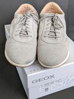 Geox Respira Damen Sneaker Wildleder grau Gr 42 mit Karton Nordrhein-Westfalen - Ratingen Vorschau