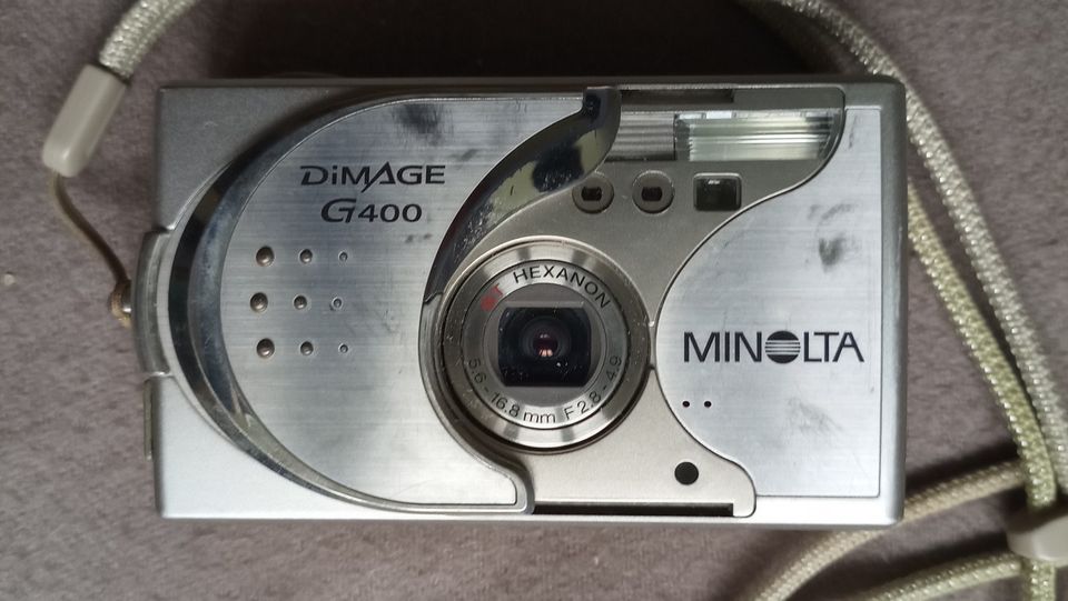 Digital Camera, Minolta Dimage G400 in Nürnberg (Mittelfr)