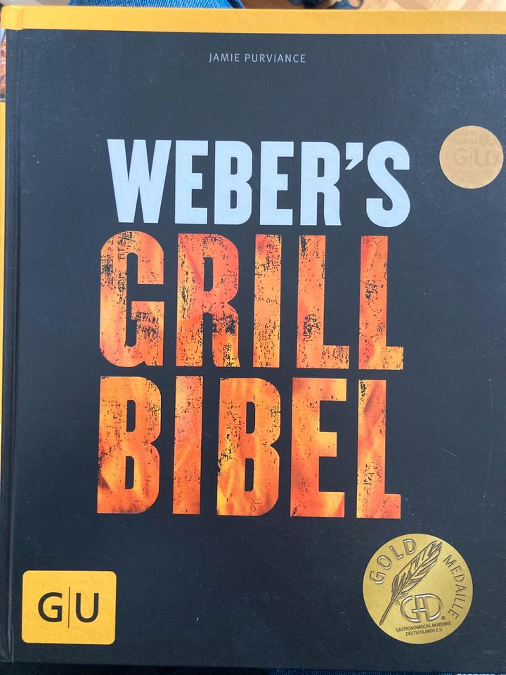 Weber Grillbibel Kochbuch in Speyer