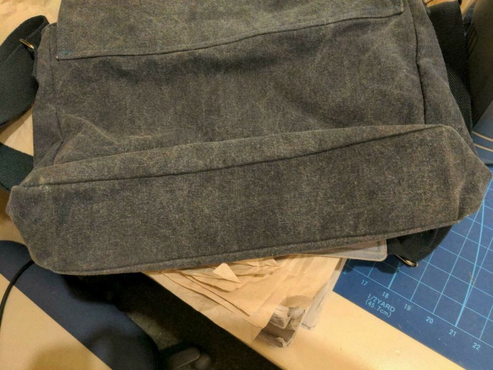 Reduziert Tasche Messenger-Bag Canvas/Jeans dunkelblau in Hamburg
