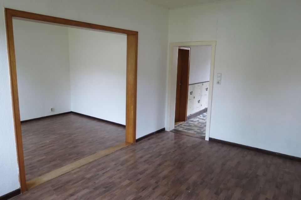 12 Zimmer Mehrfamilienhaus in Scharzfeld zu vermieten oder zu kaufen- optimal für die Grossfamilie/ Mehrgenerationenhaus/WG - renovierungsbedürftiger Zustand in Herzberg am Harz