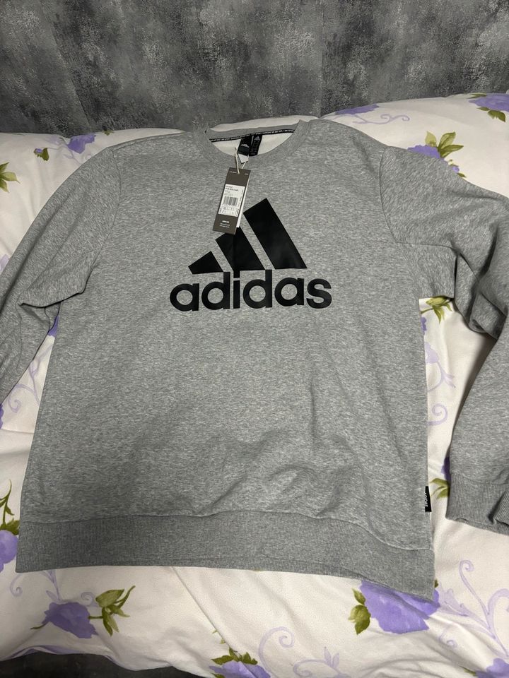 Adidas Pullover in Köln