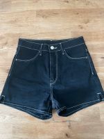 Jeans Shorts Größe.34/xs schwarz Nordrhein-Westfalen - Gütersloh Vorschau