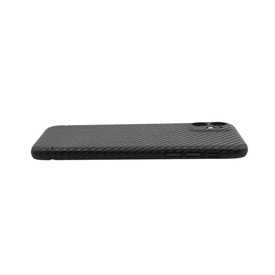 IPHONE 11 COVER CARBONSERIES  - 6.1" MAGNET SERIES in Wadgassen