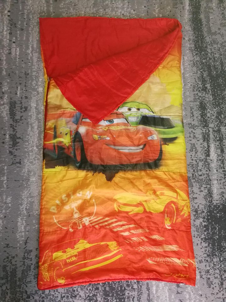 Kinderschlafsack Camping Deckenschlafsack Disney Cars in Nürnberg (Mittelfr)