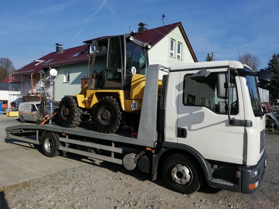 Transport von  Minibagger / Hoflader / Sperrgut / Traktoren in Pulsnitz