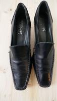Geox Schuhe Gr. 39 schwarz Leder Uniformschuhe Hosenschuhe Süd - Niederrad Vorschau