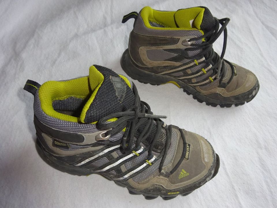 Wanderschuhe von Adidas mit Goretex und Terrex; Größe 30,5 in Weßling