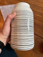 Schöne Vase schwarz-weiß Pankow - Prenzlauer Berg Vorschau