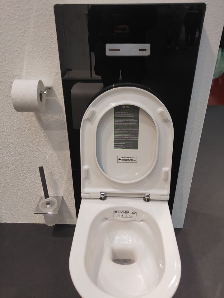VIGOUR individual WC Modul zu Wand-WC Hartglas schwarz-edelstahl in Harsewinkel