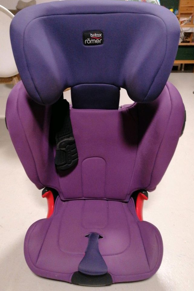 Römer KIDFIX II XP SICT 15-36 kg **lila** Isofix in Stammham b. Ingolstadt