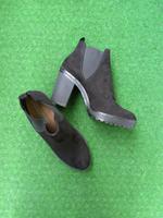 Bershka Stiefeletten Absatzhöhe: 9 cm Größe: 39 Bonn - Duisdorf Vorschau
