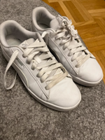 Puma Sneaker weiß 42 Nordrhein-Westfalen - Herten Vorschau