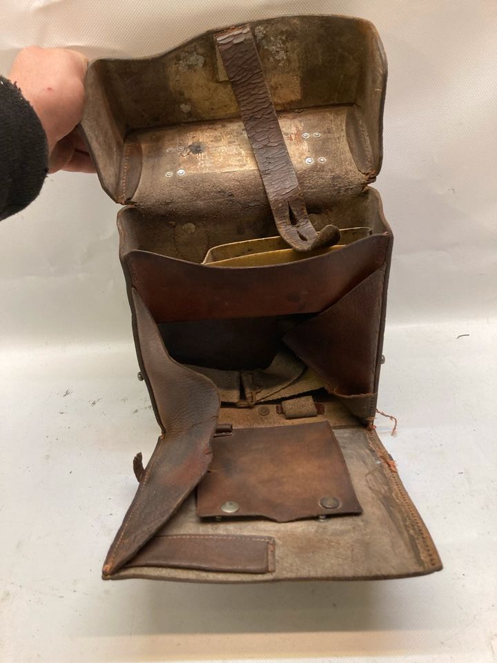 Wehrmacht Arzt   Sanitäter Tasche WK2 in Ihlow