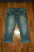 Stretch Jeans Capri Blau Größe 42 Berlin - Spandau Vorschau