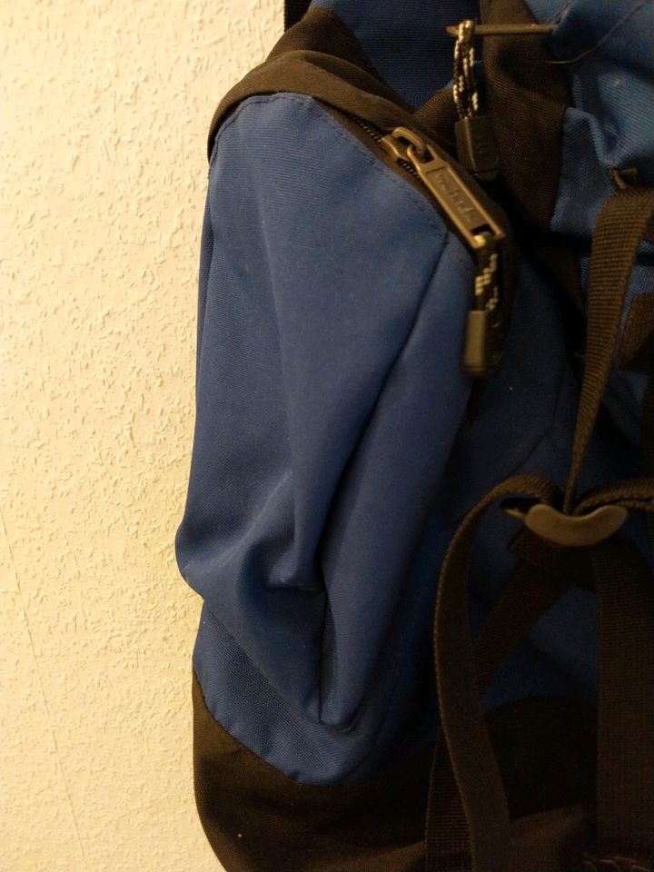 Rucksack blau schwarz Wehncke ca. 55 x 45 cm in München