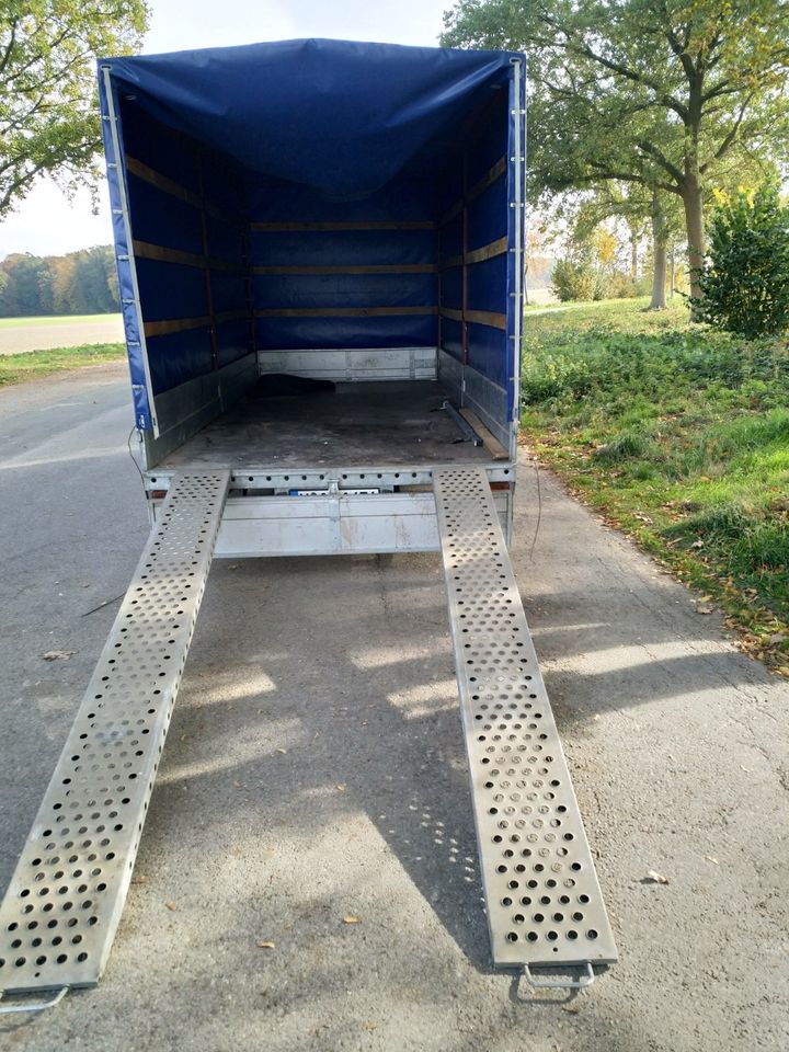 LKW mit Fahrer zum Mieten Umzüge Transport in Hannover