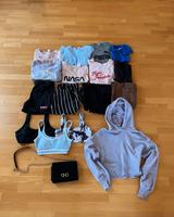 Teenager Klamotten Paket von Puma, Hollister, H&M, Stradivarius… Baden-Württemberg - Leutkirch im Allgäu Vorschau