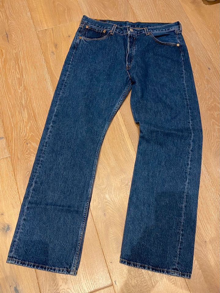 Levi 501 Jeans W 43 L 30 Herren in Essen