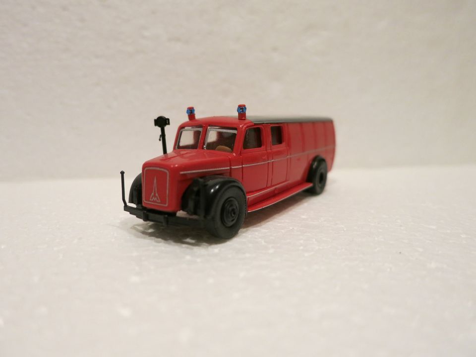 Brekina 41203 Magirus S 3500 Feuerwehr TLF Tanklöschfahrzeug 1:87 in Herten