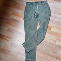 Schicke Jeans im angesagten Khaki-Ton Bremen - Vegesack Vorschau