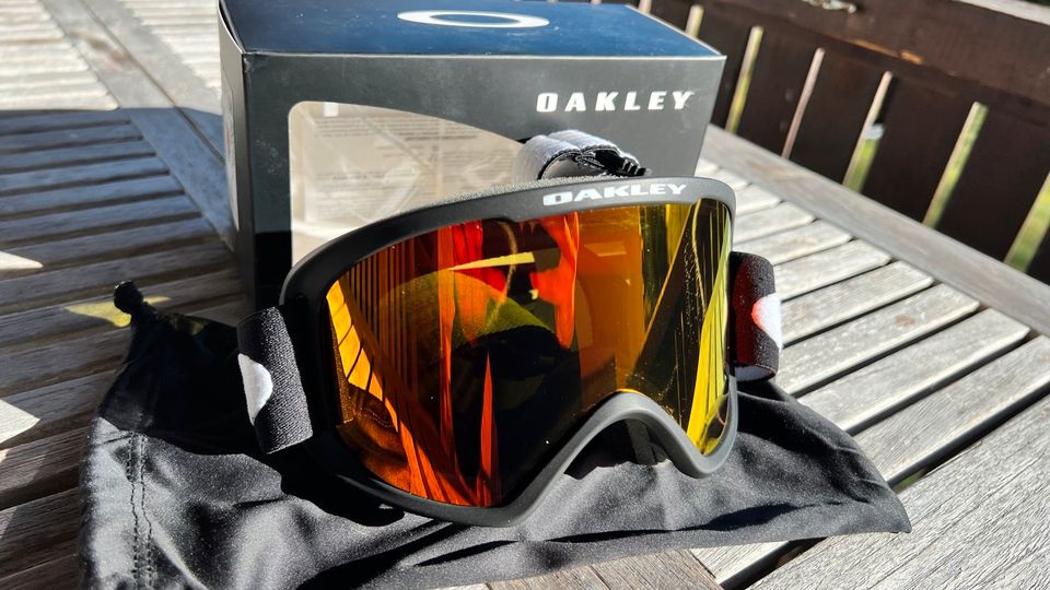 Skibrille Oakley O Frame 2.0 Pro M iridium Neu in Spatzenhausen