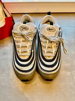Nike Air Max 97 in Dunkelblau, Grau & Weiß (Größe 43 / US 9.5) Hessen - Schmitten Vorschau