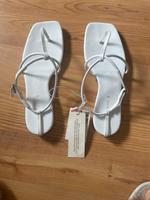 Sandalen Zara Home aus Leder Hessen - Steinbach Vorschau