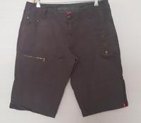 Shorts olive braun von Esprit Größe 42 Hessen - Höchst im Odenwald Vorschau
