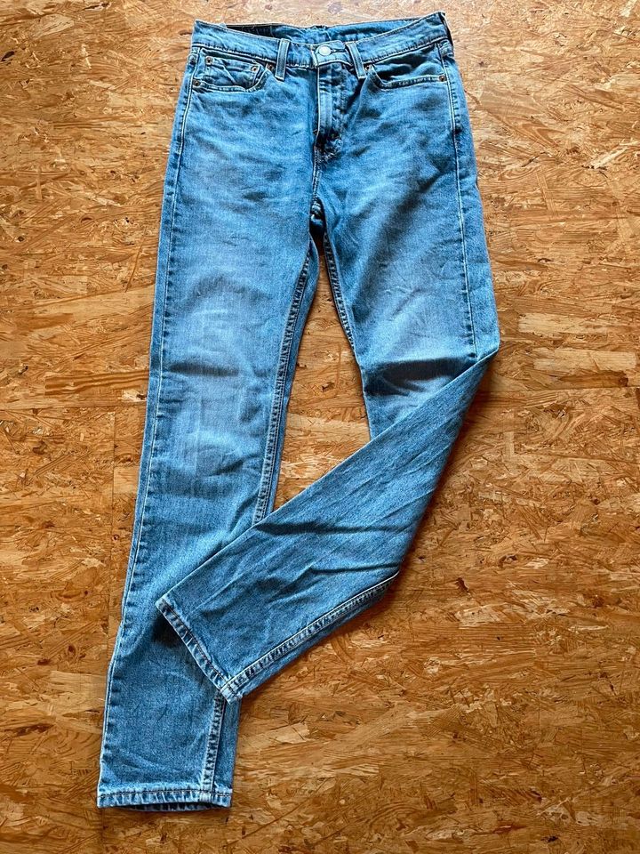 Levi's Jeans 510 Gr. 29/34 in Marklohe