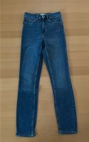 Jeans H&M High Waist Skinny blau wie neu Gr.36 Nordrhein-Westfalen - Petershagen Vorschau