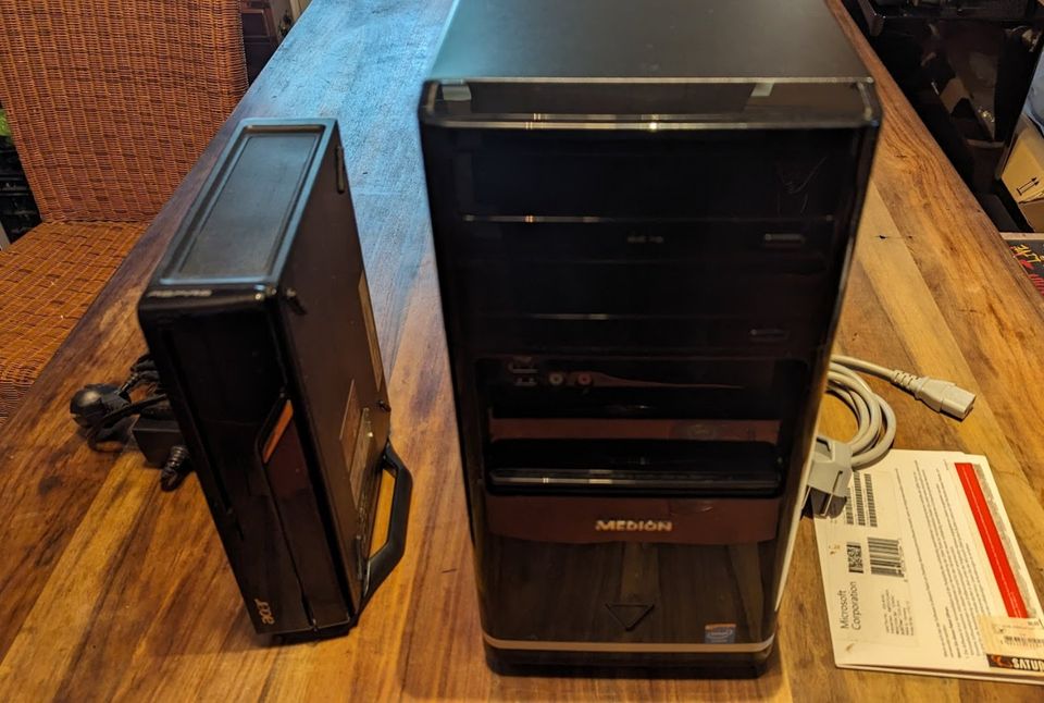 Medion Desktop PC mit Windows 10 Lizenz in Düsseldorf