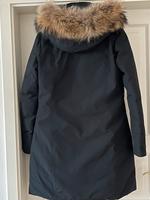 WOOLRICH Vail Parka blau, Gr. L 2x getragen, abnehmbares Fell Frankfurt am Main - Eckenheim Vorschau