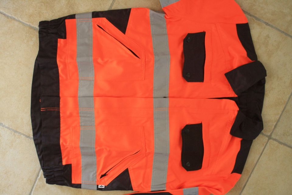 Arbeitsjacke, Warnschutzjacke Orange Gr.52 in Meerane