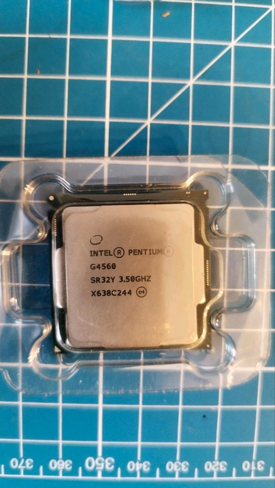 Intel Pentium g4560 in Magdeburg