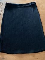 Seidig glänzender Betty Barclay 38/40 Viscose Strick-Schlupfrock Hessen - Biebergemünd Vorschau
