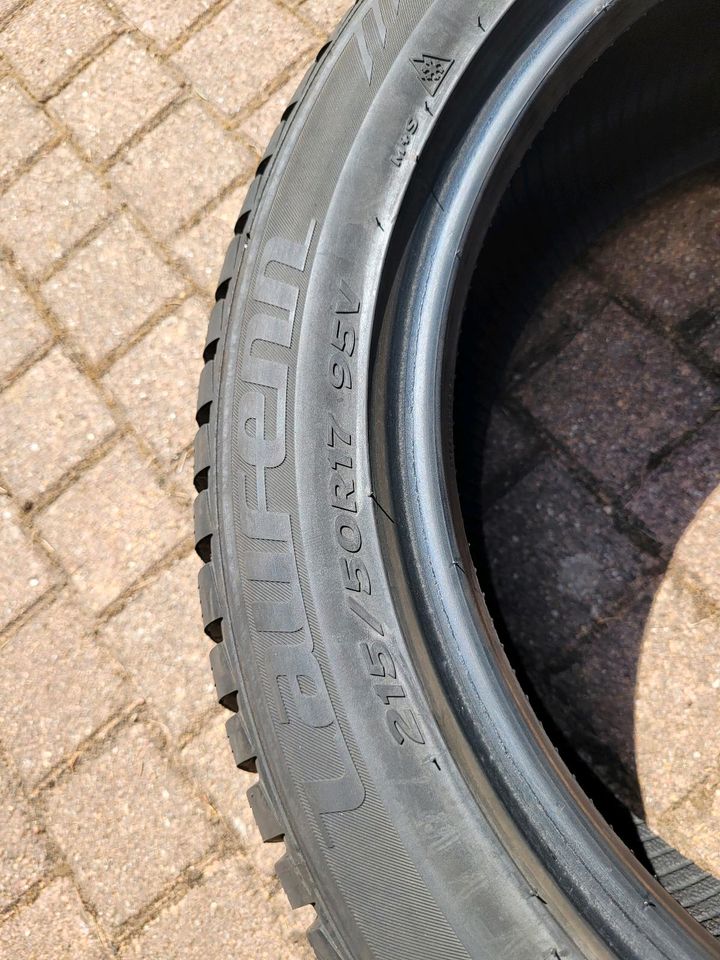 4* Winterreifen 215/50R17 neuwetig in Saarbrücken