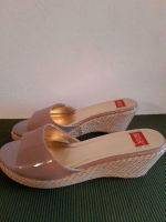 Damen Pantolette beige LACK Gr. 40  NEU Rheinland-Pfalz - Kaiserslautern Vorschau