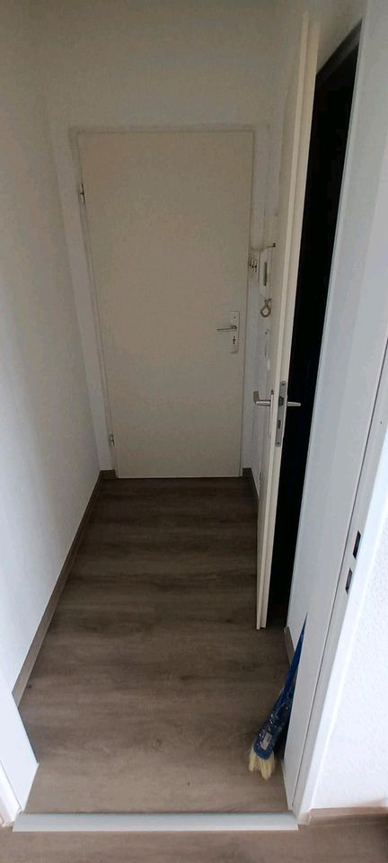 1 Zimmerwohnung in KA- Daxlanden Rheinhafenstrasse zu vermieten in Karlsruhe