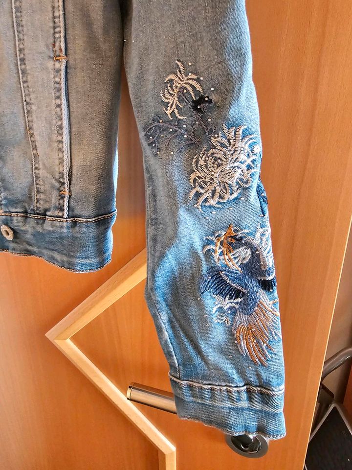 Damen Jeans Jacke Tredy Zukauf in Lengede
