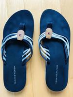 Blaue Flipflops von TommyHilfiger in Größe 42 - gebraucht Bayern - Freising Vorschau