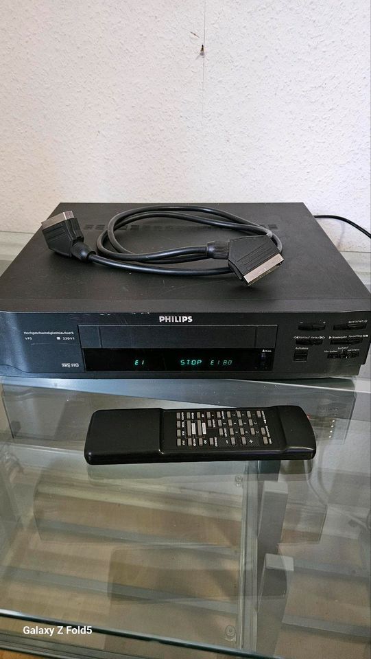 Philips 23DV1/02 / Videorecorder / VHS in Dötlingen