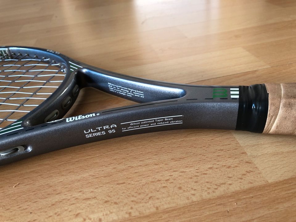 Tennisschläger Wilson Ultra Series 95 in Essen