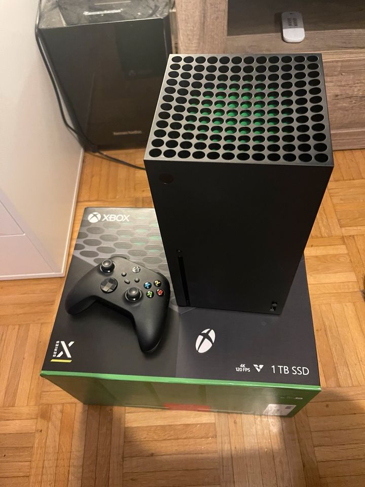 Xbox Series X 1tb wie neu in Köln