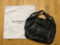 Givenchy, gebrauchte Tasche, aus Leder München - Sendling Vorschau
